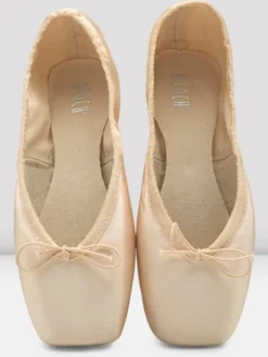 Amelie begynder og øvede tåspidssko Bloch