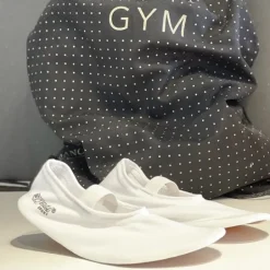Anniel hvide gymnastiksko i stretch stof