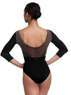 Bloch sort dragt med 3/4 ærmer og velour