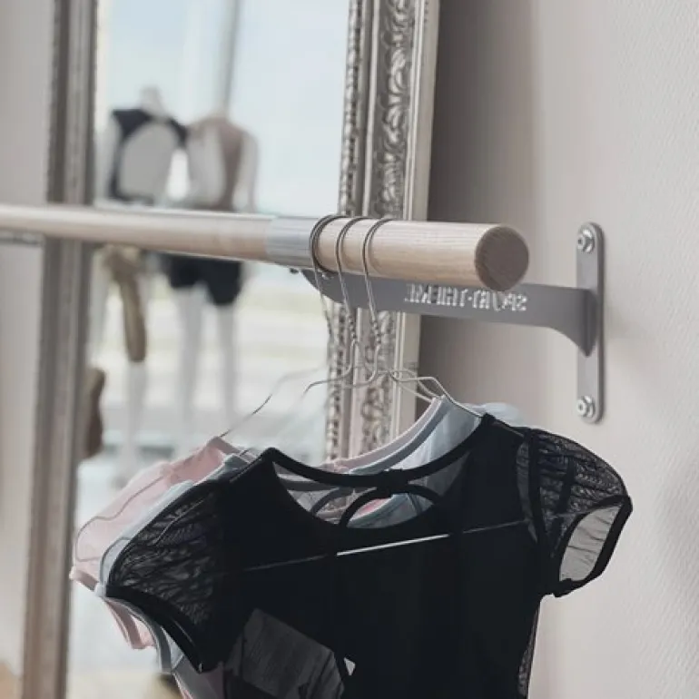 Capezio sort dragt med puf ærmer til piger