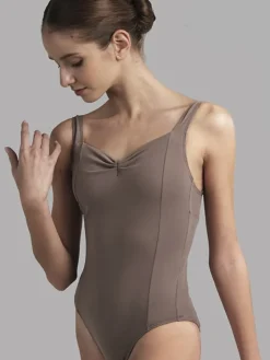 Grishko dragt i coffee med rynk og prinsesse sømme