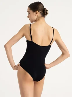 Grishko dragt i sort med synings detaljer