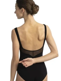 Grishko dragt i sort med rynk, mesh og prinsesse sømme