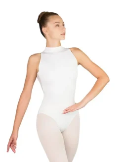 Hvid dragt m. blonde og høj hals fra Ballet Rosa
