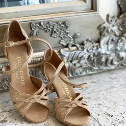 Lys guld brokade dansesko 5 cm hæl Rummos