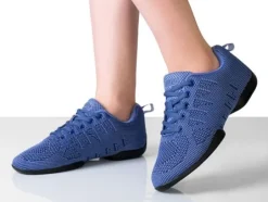 Mellem blå dansesneaker i åndbar strik til damer - Suny