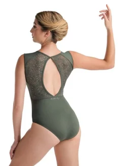 Olivengrøn dragt m. blonde og flot ryg fra ballet Rosa