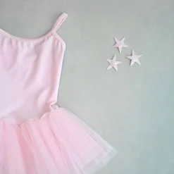 Rosa tutudragt Seré med 4 lag tyl