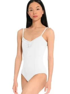 Seré hvid dragt m. justerbare stropper og rynkedetaljer