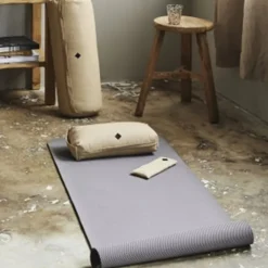 Simple Days beige yoga meditationspude