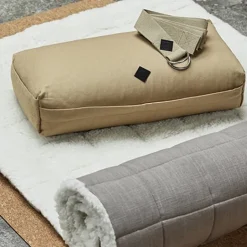 Simple Days beige yoga meditationspude