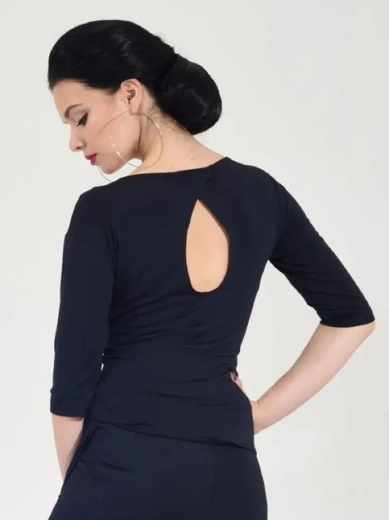 Sort bluse med bådhals og 3/4 lange ærmer