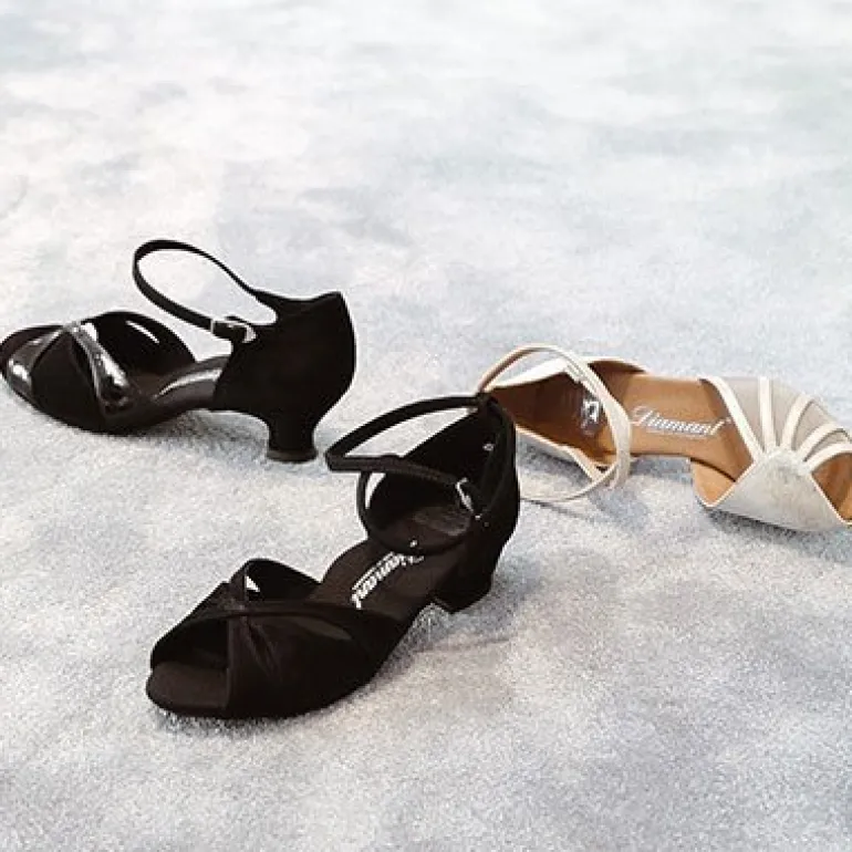 Sort flot dansesko til damer med lav hæl