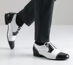 Sort og hvid blødt skind herre dansesko Werner Kern